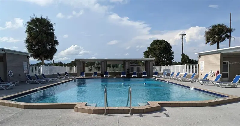 4409 Club Cir, FL