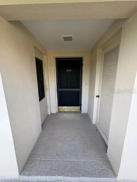 147 Bluff View Dr #303, FL