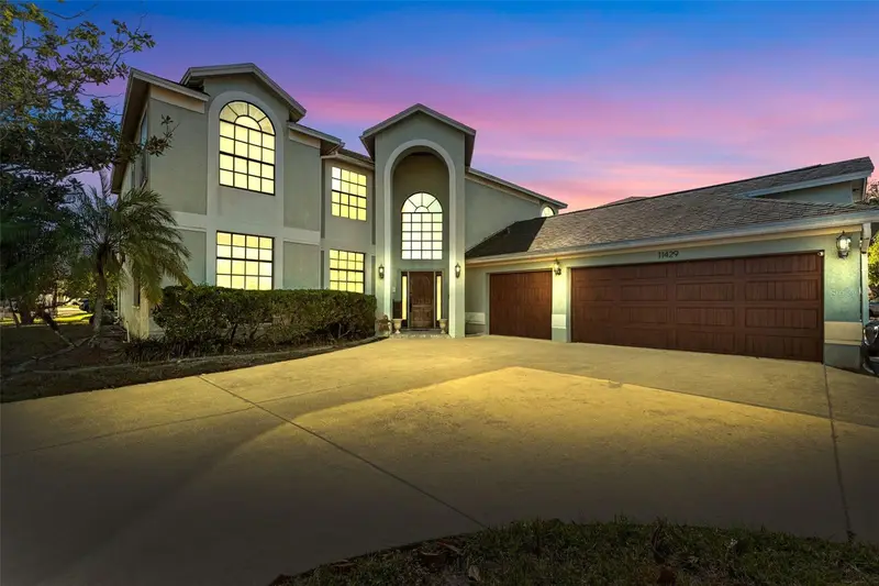 11429 Zenith Cir, FL
