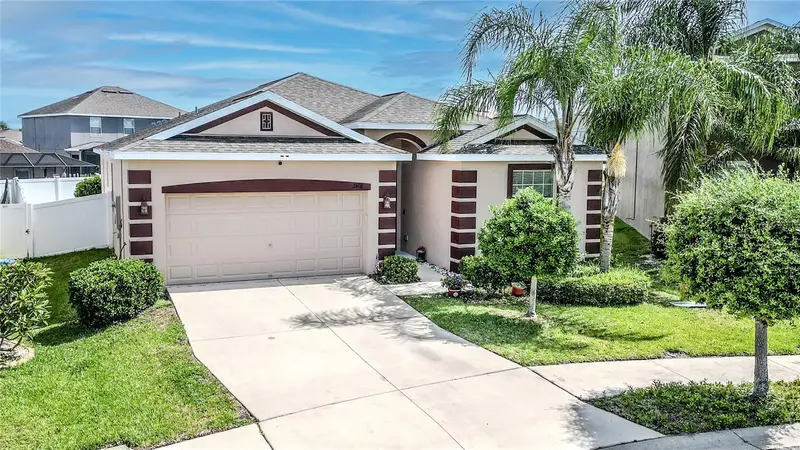 2408 Nighthawk Landing Ct, FL