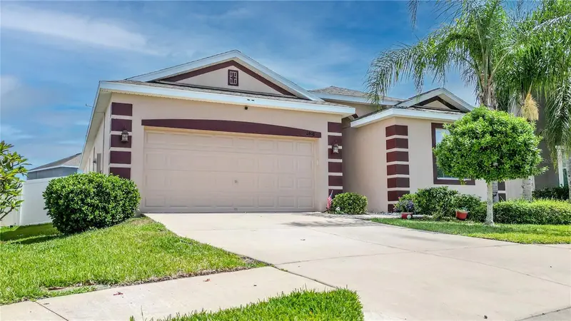 2408 Nighthawk Landing Ct, FL