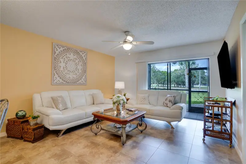 117 E Cypress Ct #117, FL