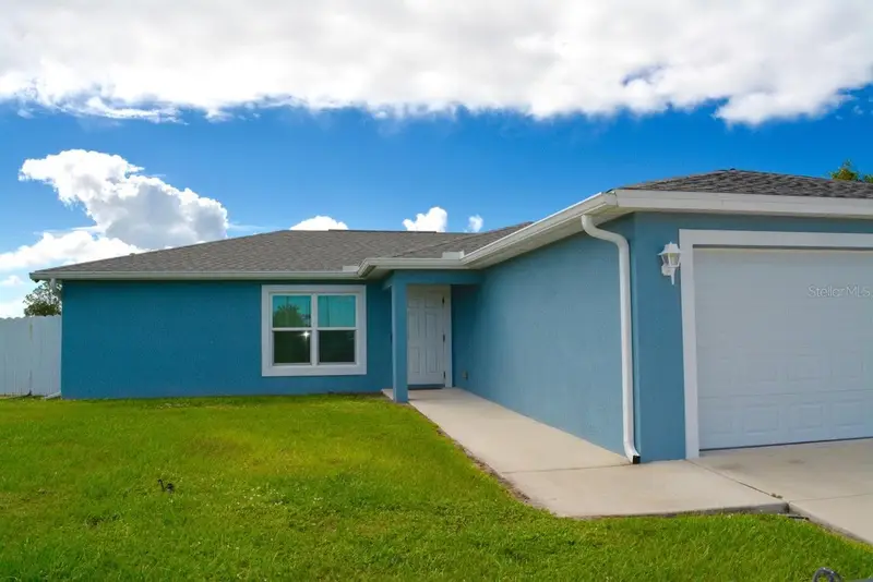 9006 Bamboo Cir, FL