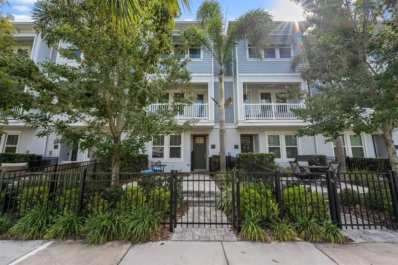 2602 W Cleveland St #3, FL
