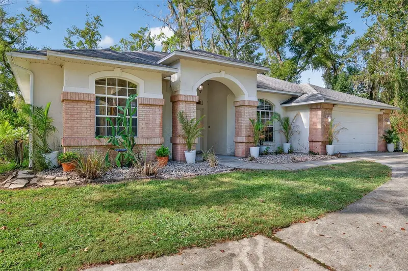 11031 Nottingham Forest Dr, FL