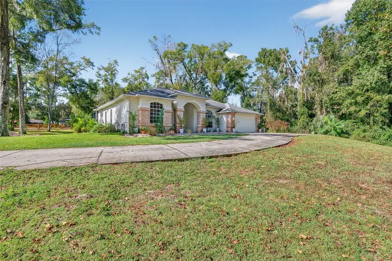 11031 Nottingham Forest Dr, FL