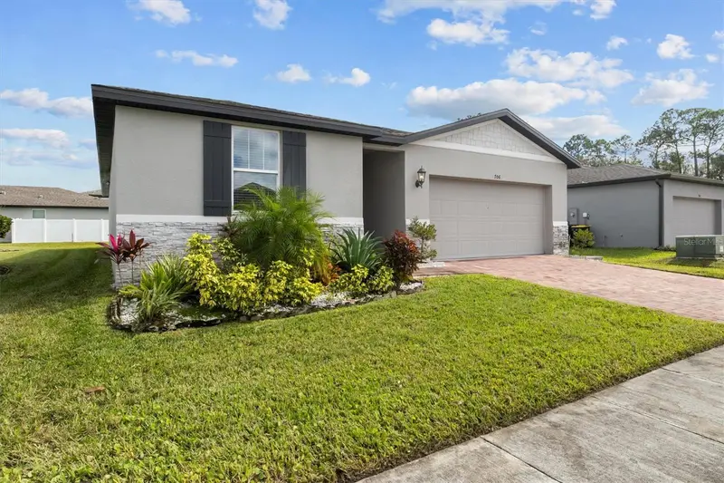 706 Alta Vista Ct, FL
