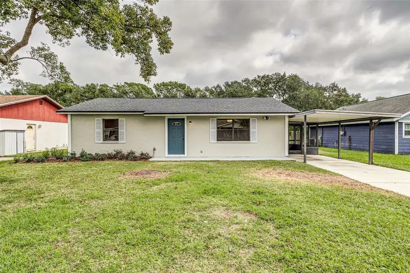2405 Delrose Dr E, FL