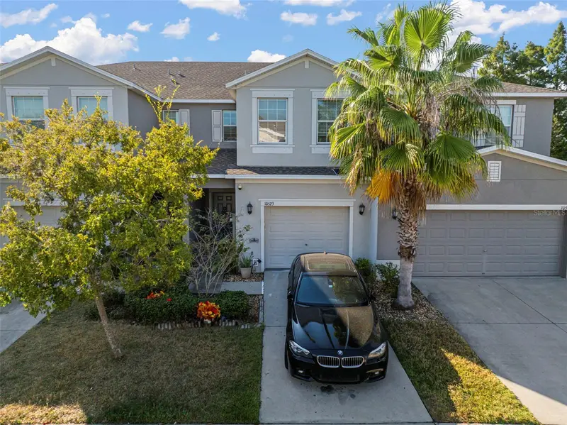 10523 Lake Montauk Dr, FL