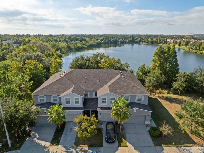10523 Lake Montauk Dr, FL