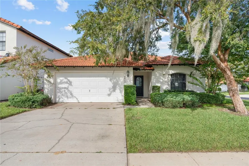 16813 Lazy Breeze Loop, FL