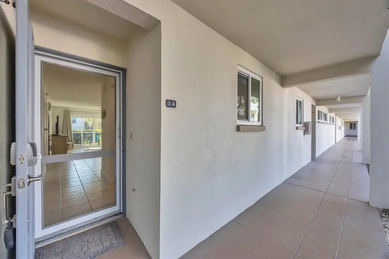 500 S Washington Dr #3a, FL
