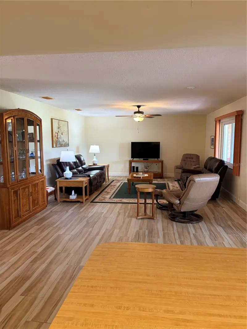 2117 Harleston #2117, FL