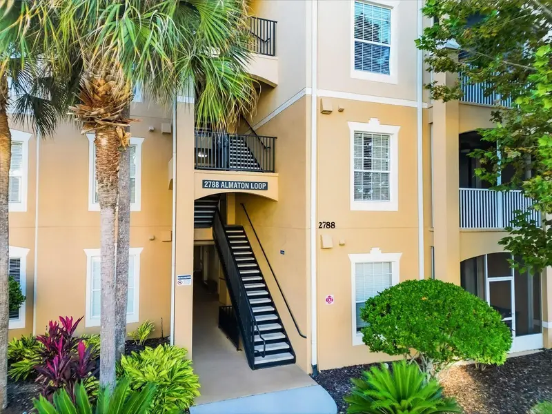 2788 Almaton Loop #402, FL