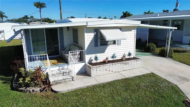 504 49th C Avenue Dr E, FL
