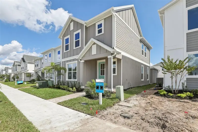 2055 Iorio St, FL