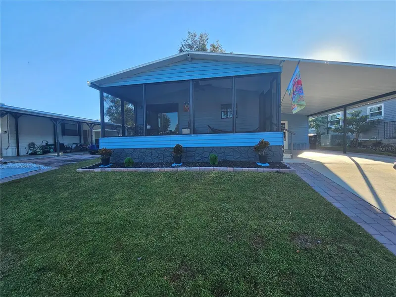 113 Maple Dr, FL