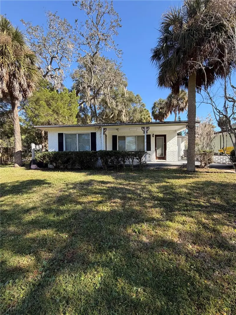 6131 Lafayette St, FL