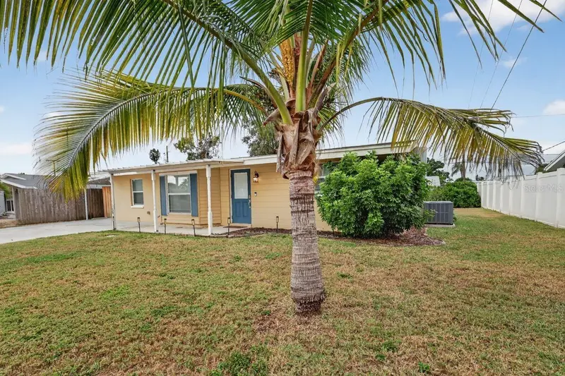 6320 Case Ave, FL
