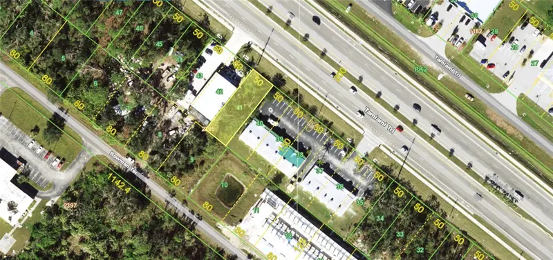521 Tamiami Trl, FL
