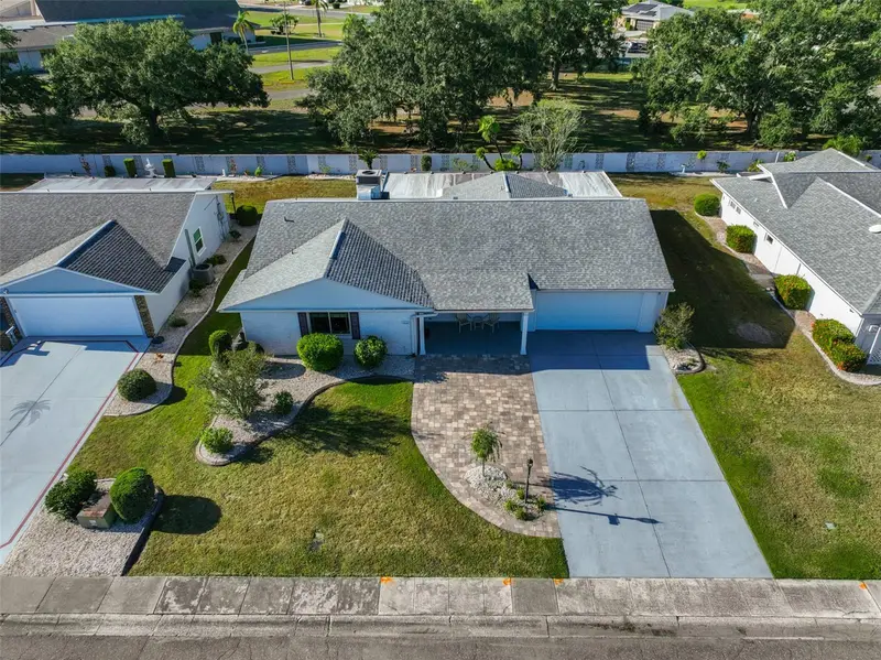 1818 Danbury Dr, FL