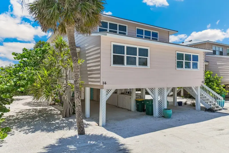 290 Gulf Blvd #14, FL