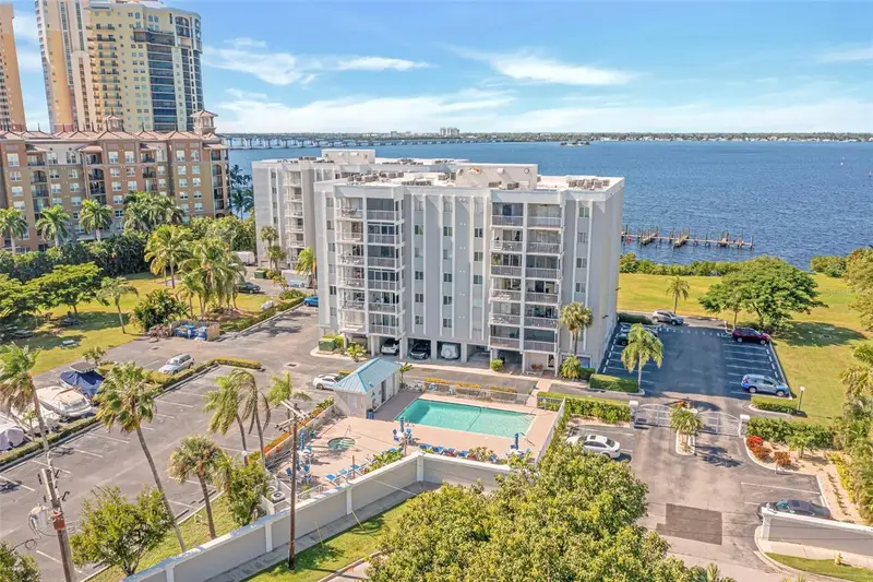2875 Palm Beach Blvd #205, FL