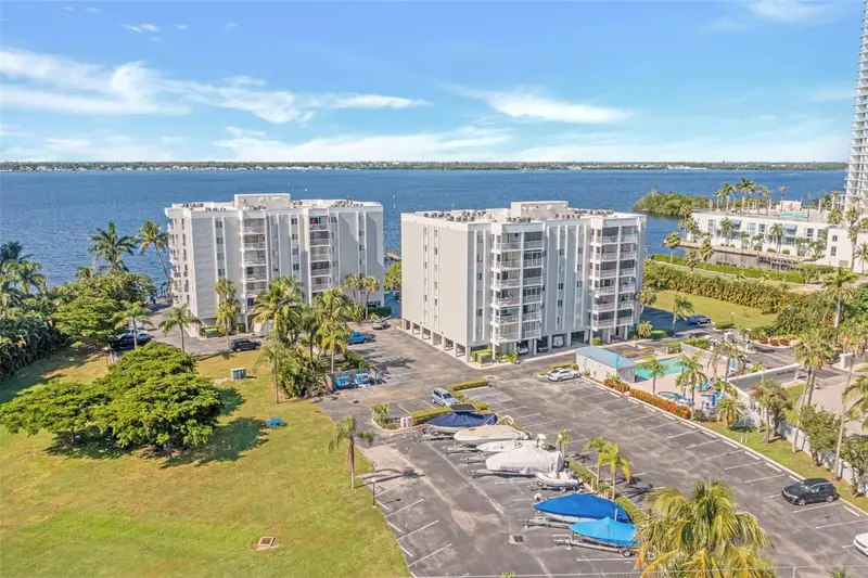 2875 Palm Beach Blvd #205, FL