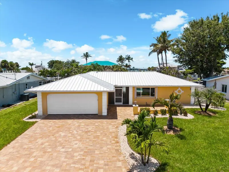 1460 Deer Creek Dr, FL
