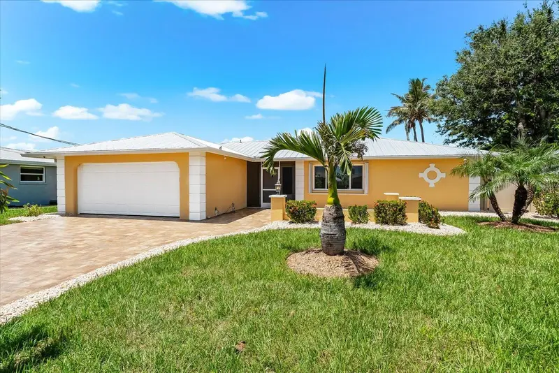 1460 Deer Creek Dr, FL