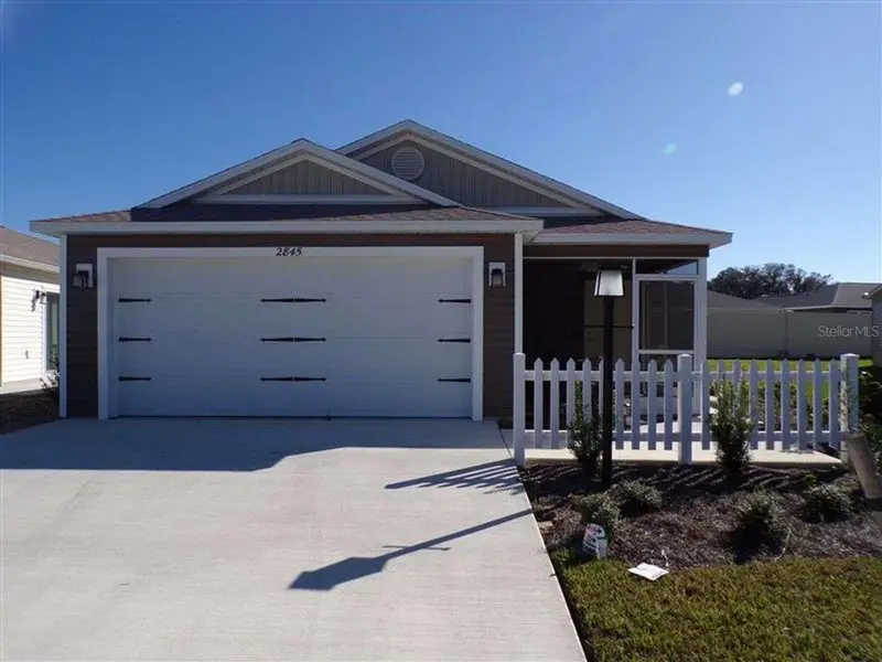 2845 Charity Loop, FL