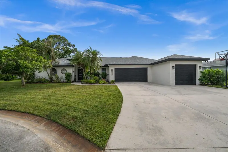 4252 Boswell Pl, FL