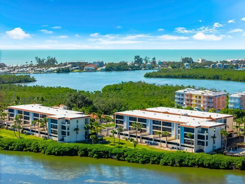 1551 Beach Rd #207, FL