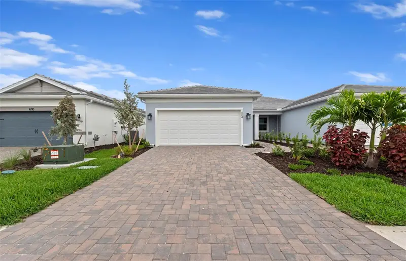 1604 Tavira Pl, FL