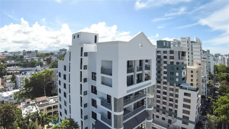1360 Luchetti Street, Crowne Plaza #Ph, PR