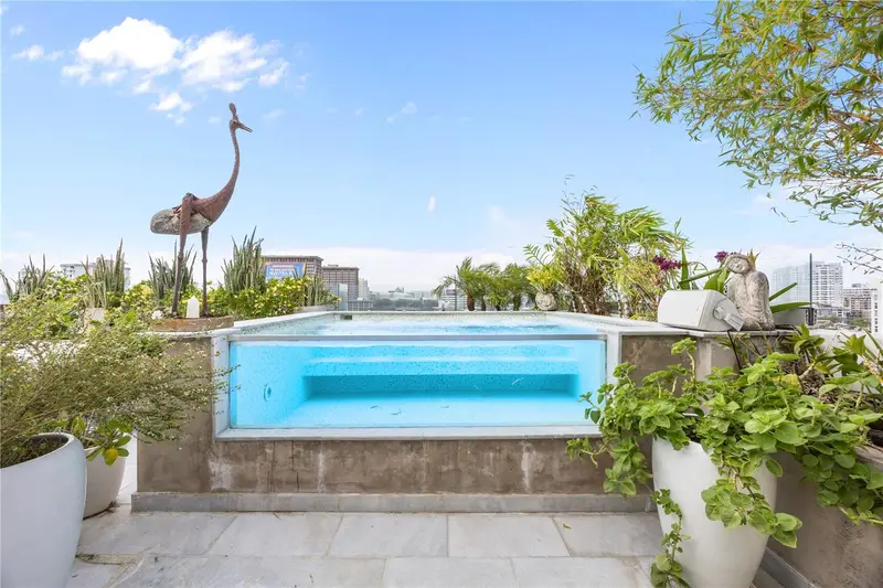 1360 Luchetti Street, Crowne Plaza #Ph, PR