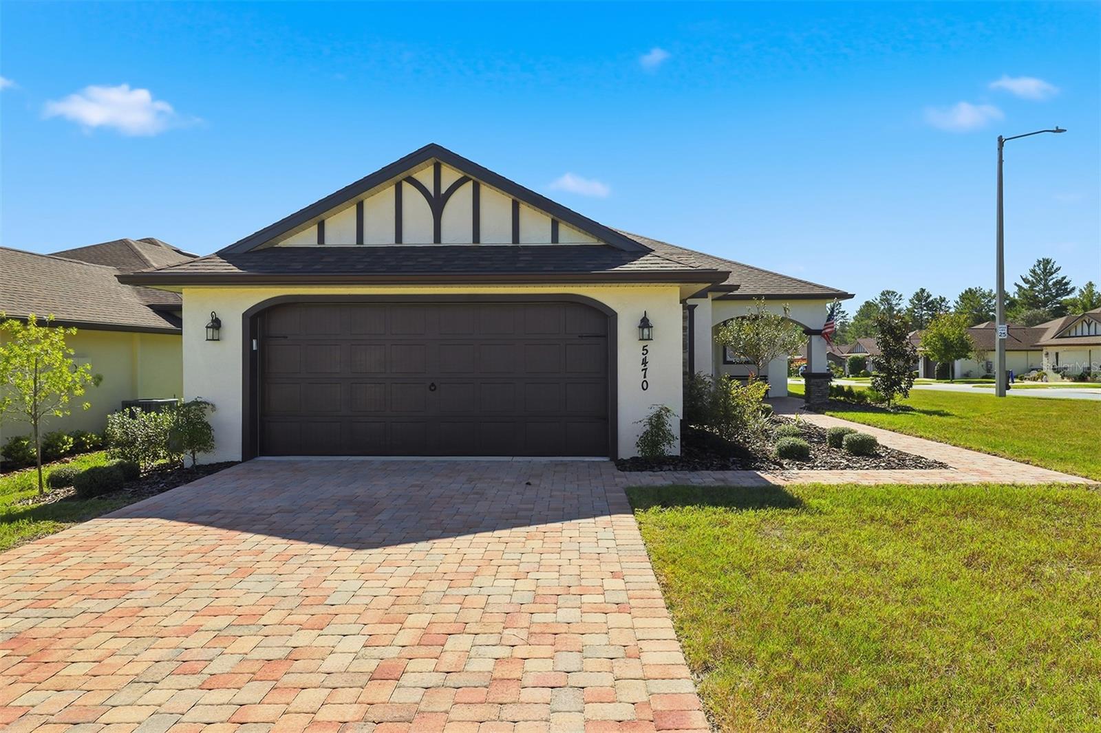 5470 W Hunter Run Ln, FL