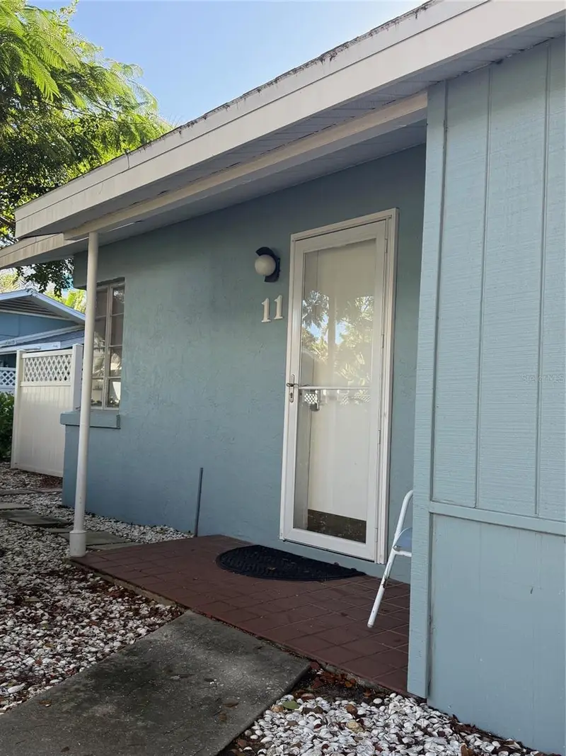 170 Roosevelt Dr #10, FL