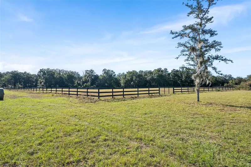12793 Sw 138th Loop, FL