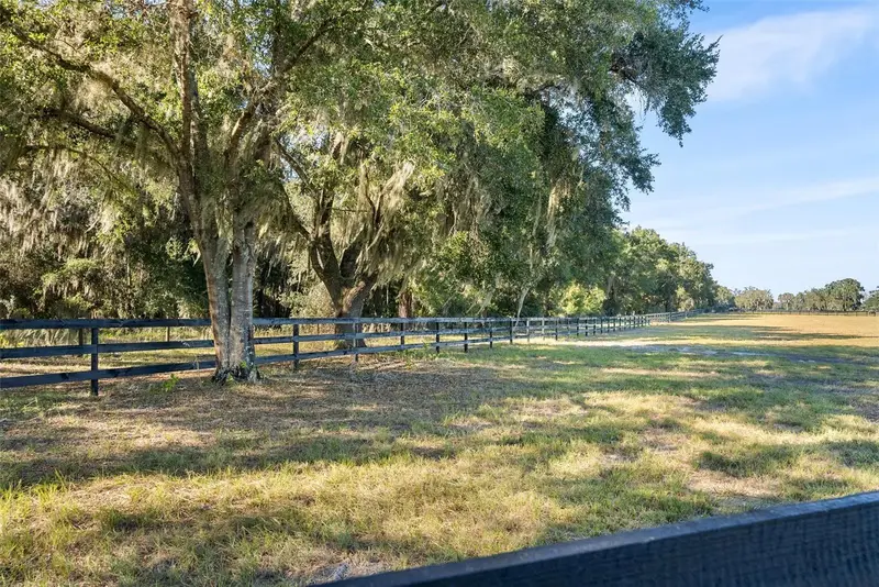 12793 Sw 138th Loop, FL