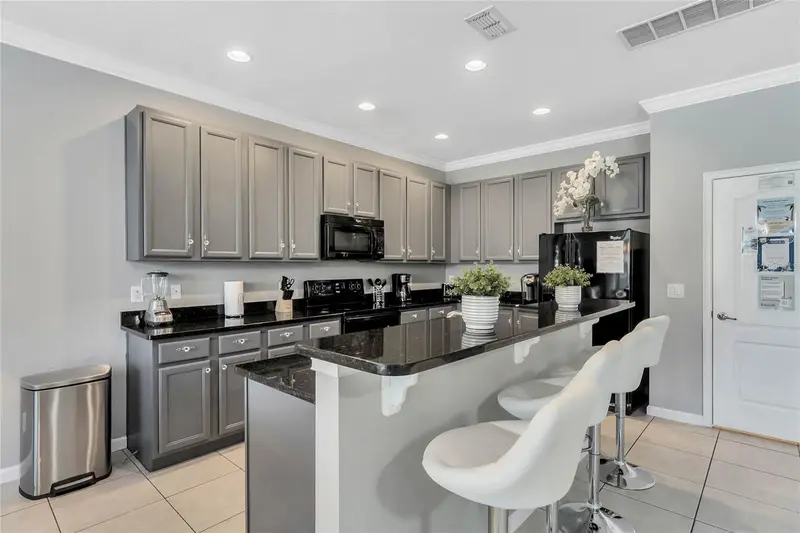 4348 Acorn Ct, FL