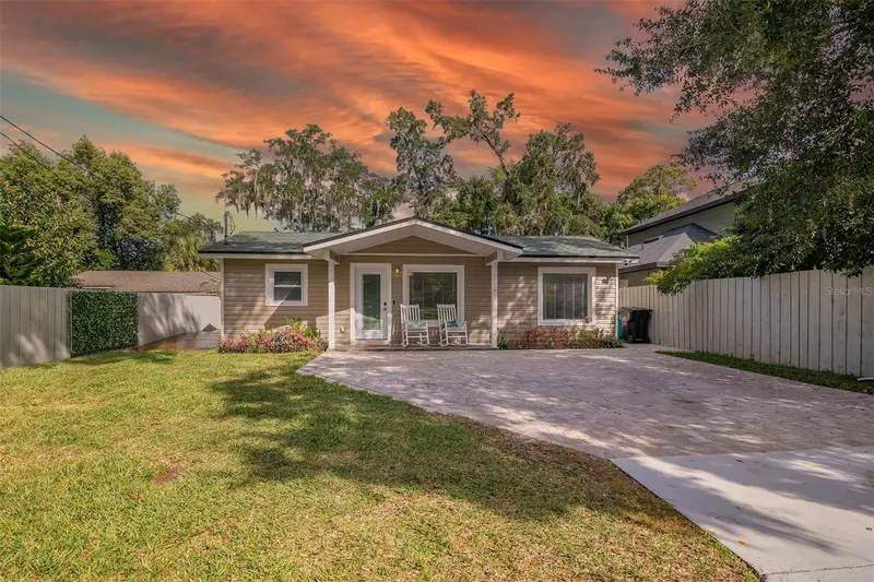529 E Harding St, FL