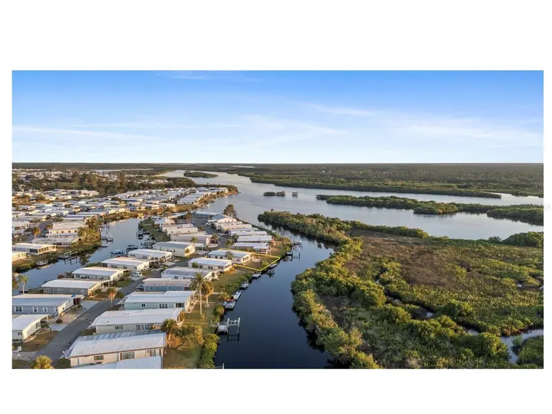 119 Lazy River Rd, FL