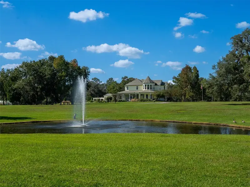 8070 W Highway 326, FL