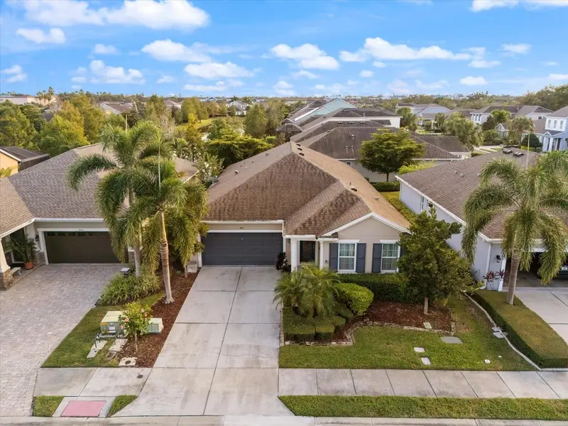 805 Molly, FL