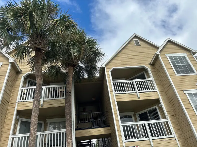 1083 S Hiawassee Rd #635, FL