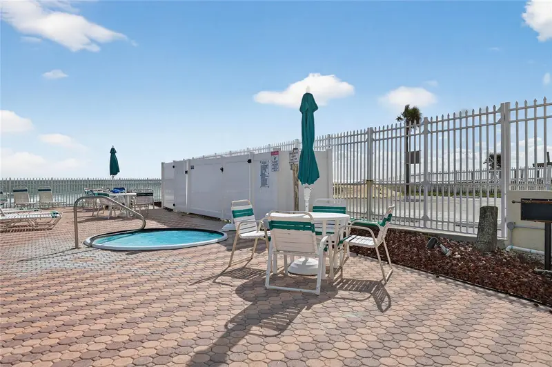 701 S Atlantic Ave #111, FL