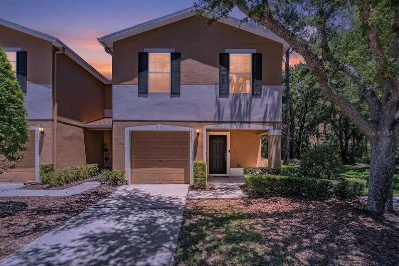 4522 Winding River Way, FL