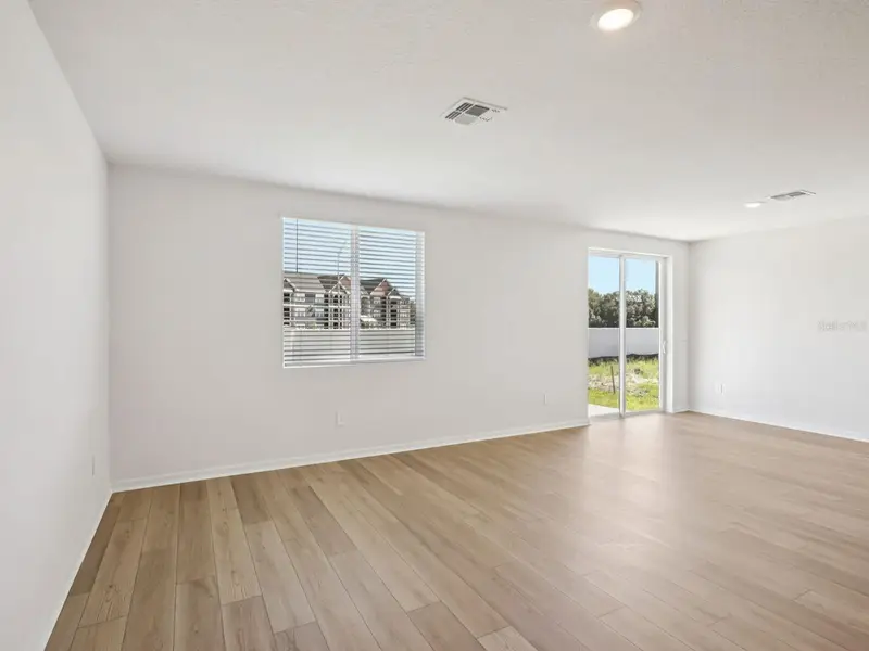 10425 Abundance Grove Way, FL