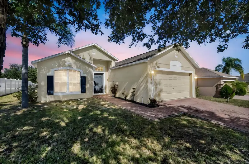 3004 Patterson Groves Dr, FL